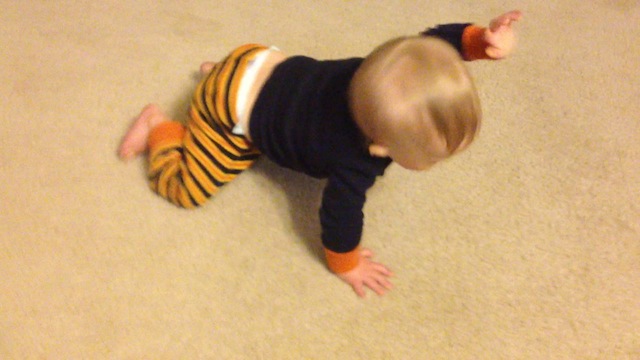 baby down syndrome crawling first time