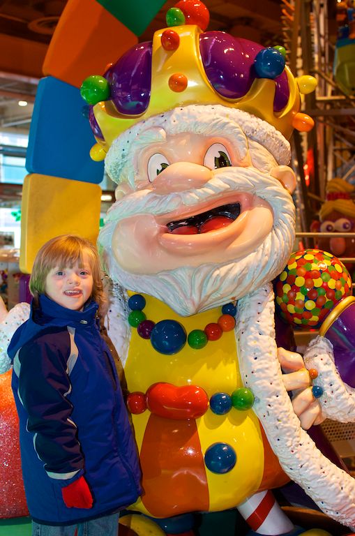 candy land king of candy toys r-us nyc