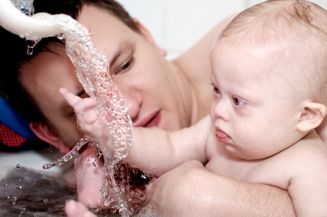 down syndrome father son bath down s playing